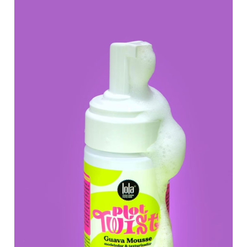 Lola Cosmetics - *Plot Twist* - Mousse revitalisante pour boucles - Guava