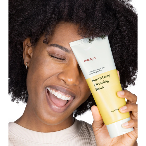 ma:nyo - *Pure & Deep* - Nettoyant visage hydratant