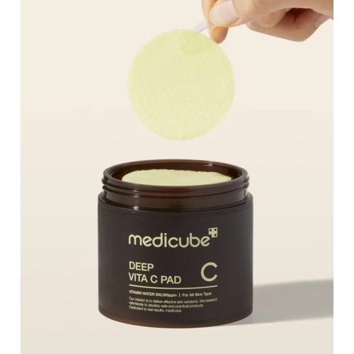 Medicube - *Deep Vita C* - Coussinets exfoliants à la vitamine C - 70pcs