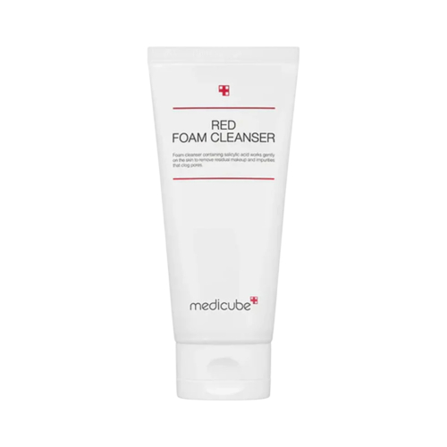 Medicube - *Red* - Nettoyant moussant à l'acide salicylique et à l'arbre à thé