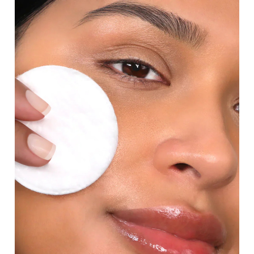 Moira - *Oil Control* - Soin exfoliant doux 5,7% de AHA