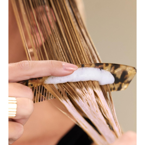 NEQI - *Volume Victory* - Mousse coiffante volumisante