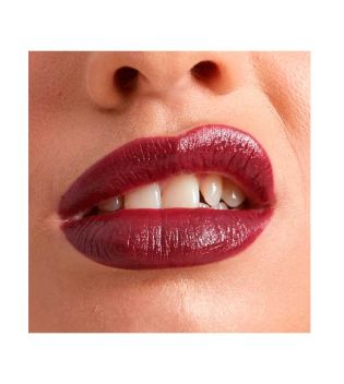 Nyx Professional Makeup - Rouge à lèvres Shout Loud Satin - Opinionated