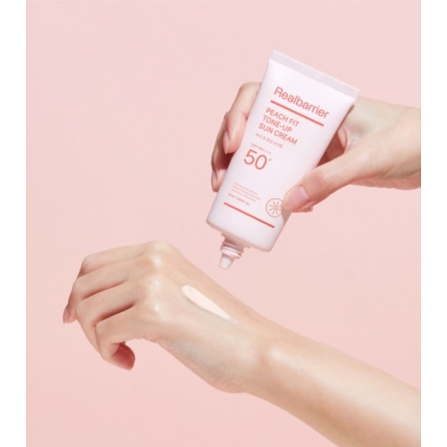 Real Barrier - Crème solaire Peach Fit Tone-up SPF 50 PA++++