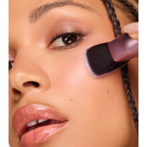 Real Techniques - Pinceau pour contour Cheek Hugging Contour - RT458