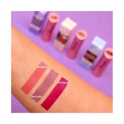 Revolution - *Friends X Revolution* - Rouge à lèvres Satin Kiss - Phoebe