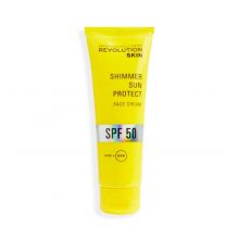 Revolution Skincare - Écran solaire facial lumineux SPF50