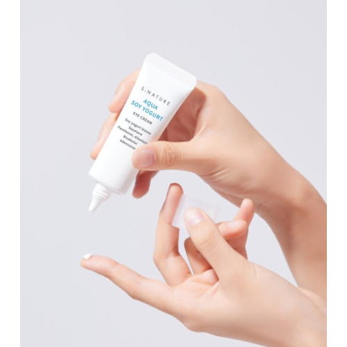 S. Nature - Soin contour des yeux raffermissant Aqua Soy Yogurt