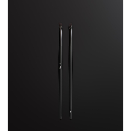 S17PRO - *Technique* - Petite brosse biseautée - T142