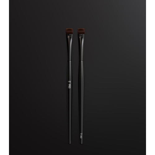 S17PRO - *Technique* - Pinceau technique sourcils/lèvres - T140