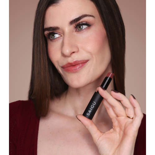 Saigu Cosmetics - *Saigu x Marikowskaya* - Rouge à lèvres Melting Glow - Elend