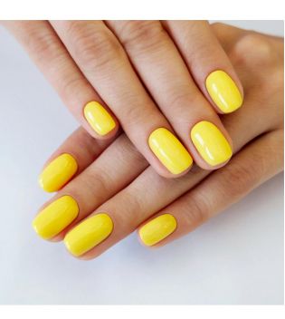 Semilac - Vernis à ongles semi-permanent - 531: Joyful Yellow