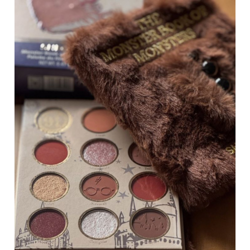 SHEGLAM - *Harry Potter* - Palette de fards à paupières Monster Book of Monsters