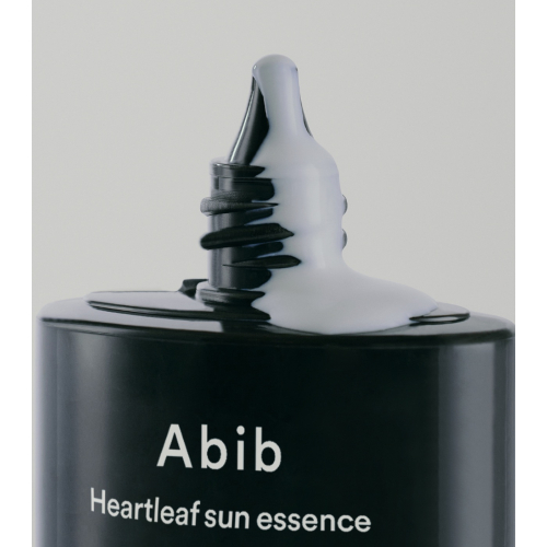 Abib - Crème solaire faciale au format essence Heartleaf Sun