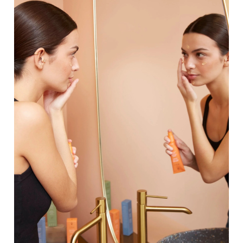 Valquer - *Skin Essentials* - Crème éclaircissante pour le visage C-Glow