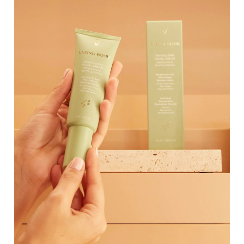 Valquer - *Skin Essentials* - Crème visage revitalisante Energy Bomb