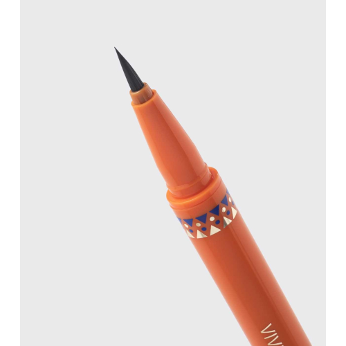 Vivienne Sabó - *Françafrique* - Eye-liner