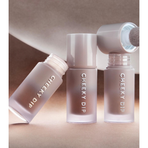 W7 - Bronzeur liquide Cheeky Dip - Turn On