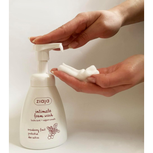 Ziaja - Mousse pour l’hygiène intime quotidienne - Myrtille